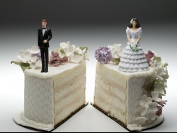 Wedding cake split in half